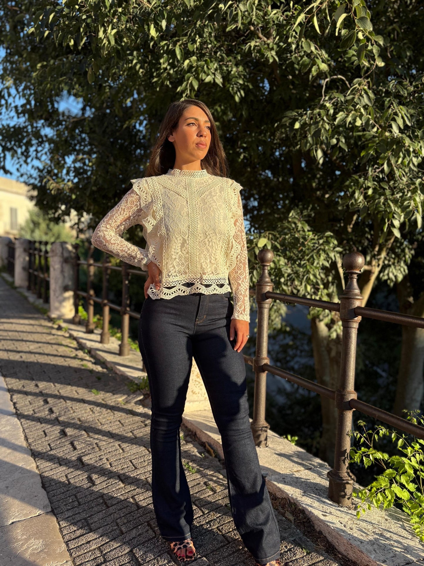 Camicia pizzo con rouge donna