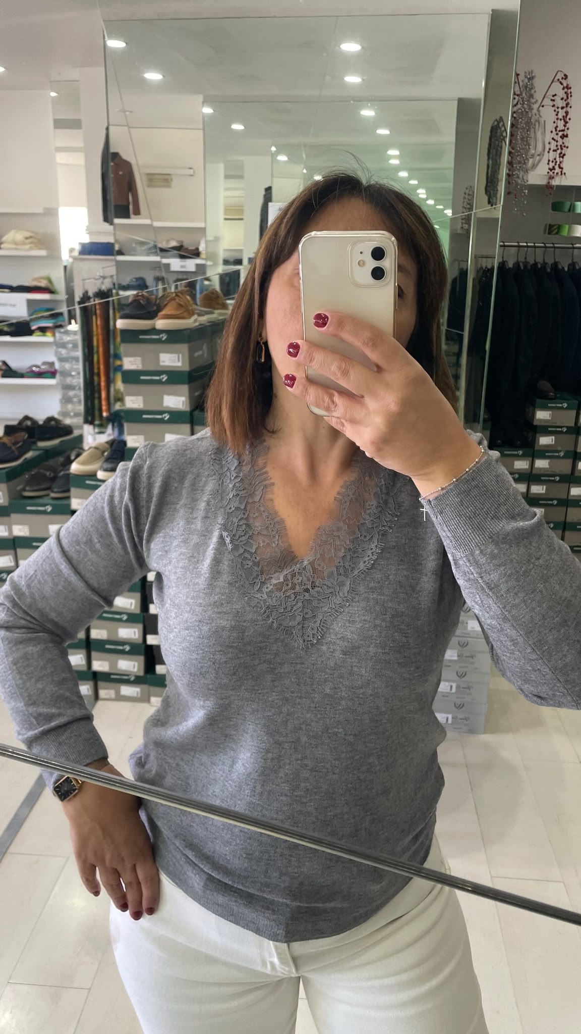 MAGLIA DONNA CON PIZZO SCOLLO A V
