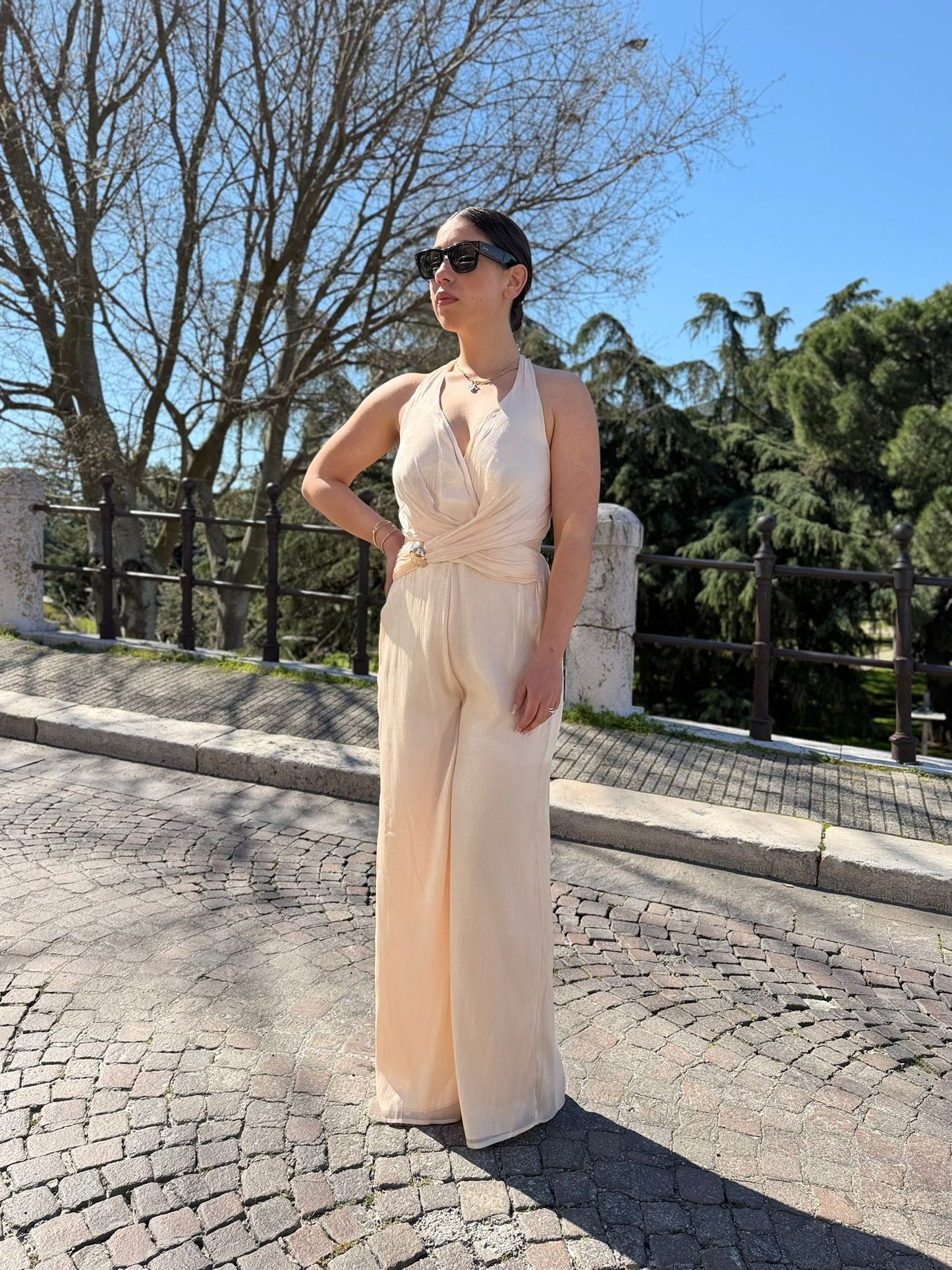 Tuta Donna con Scollo Schiffer e Fibbia
