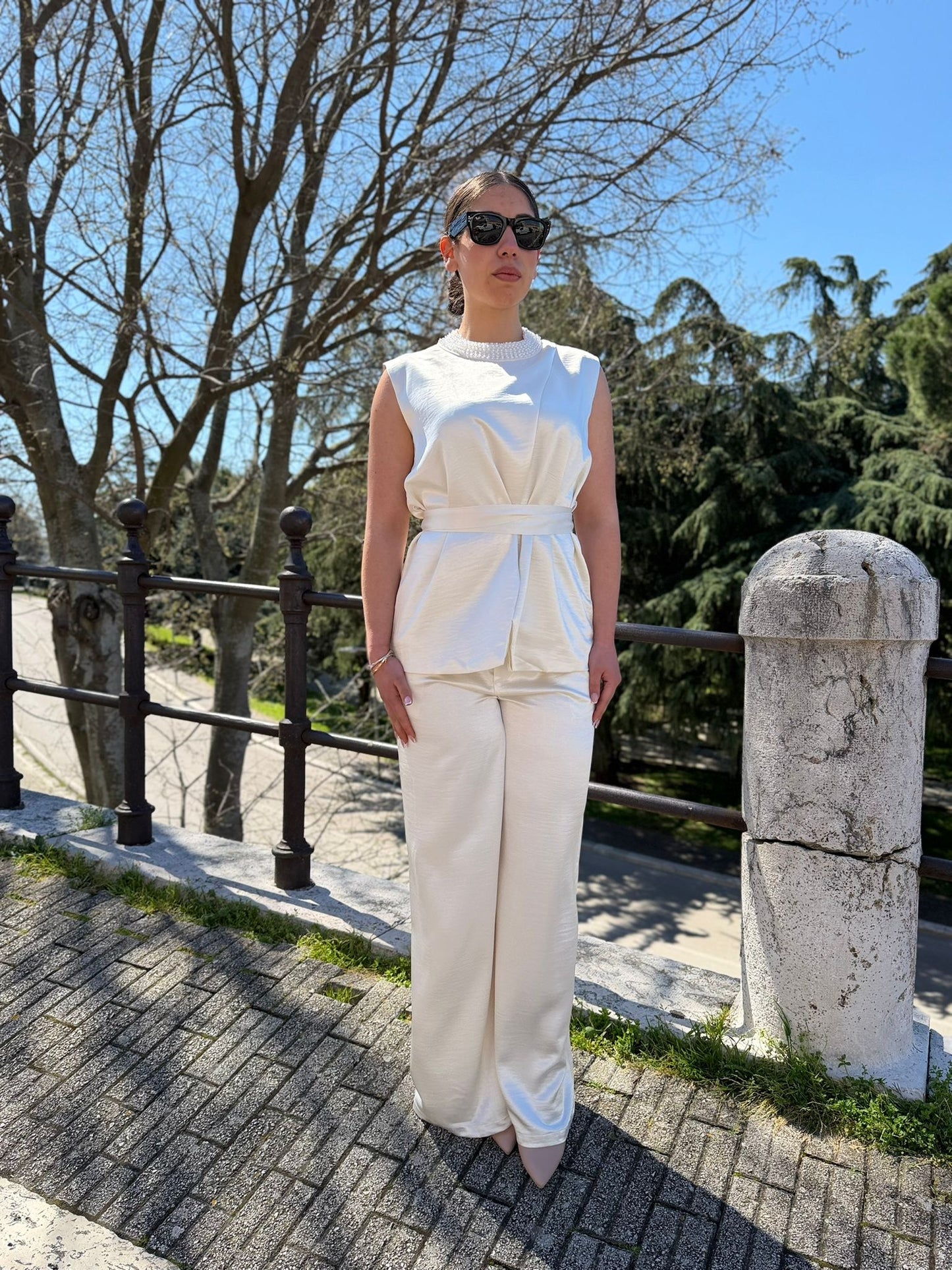 Completo Donna 2 Pezzi – Gilet Coreana in Raso