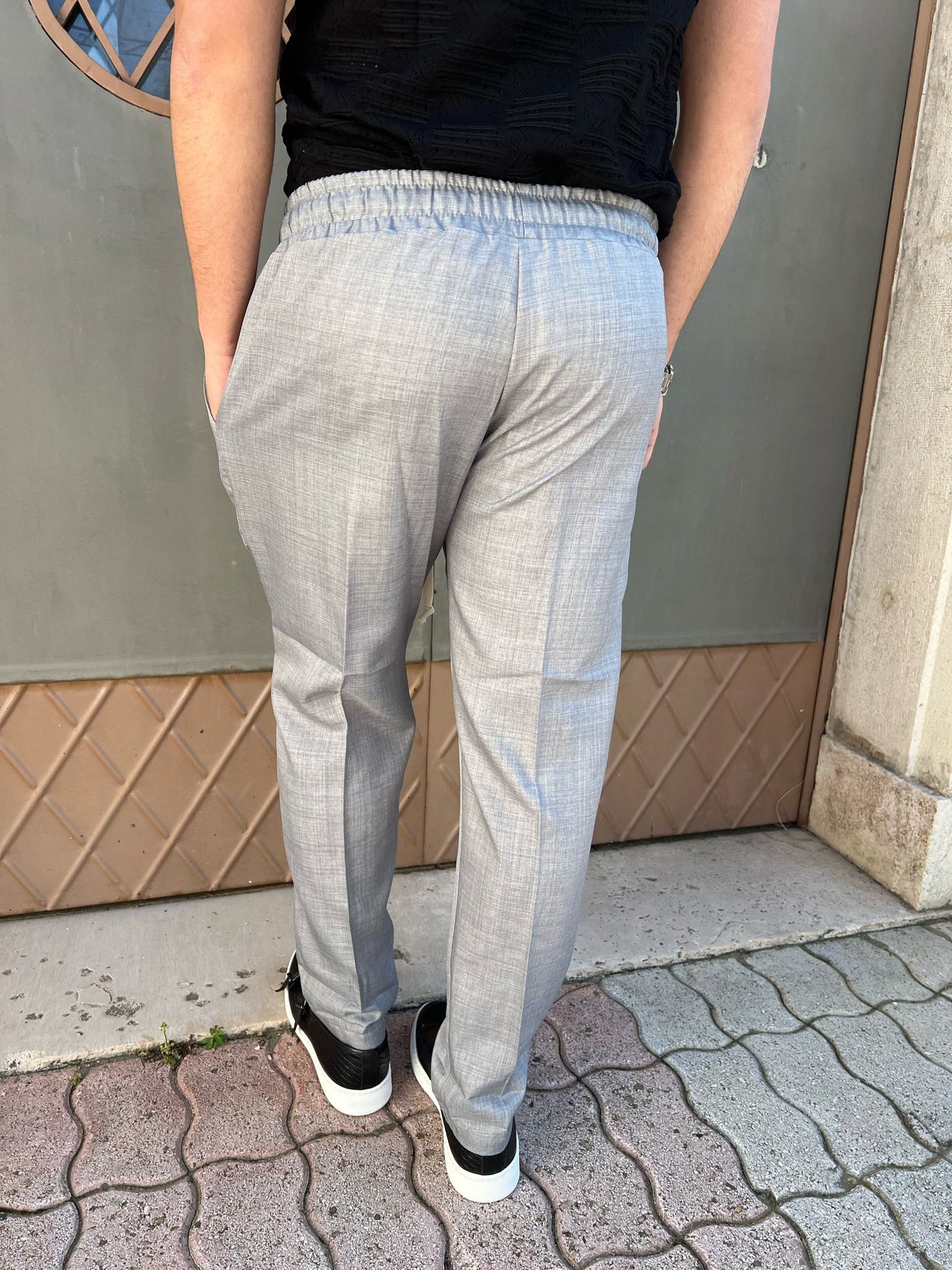 Pantalaccio Uomo con Elastico – Comfort e Stile per Tutti i Giorni