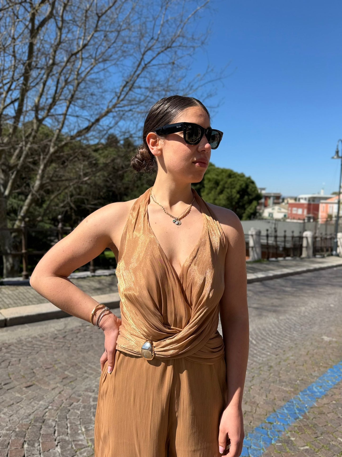 Tuta Donna con Scollo Schiffer e Fibbia