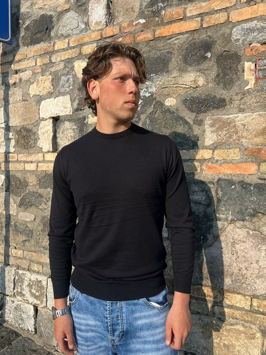 Maglia Girocollo Uomo in Cotone Leggero – Semplice, Fresca, Versatile