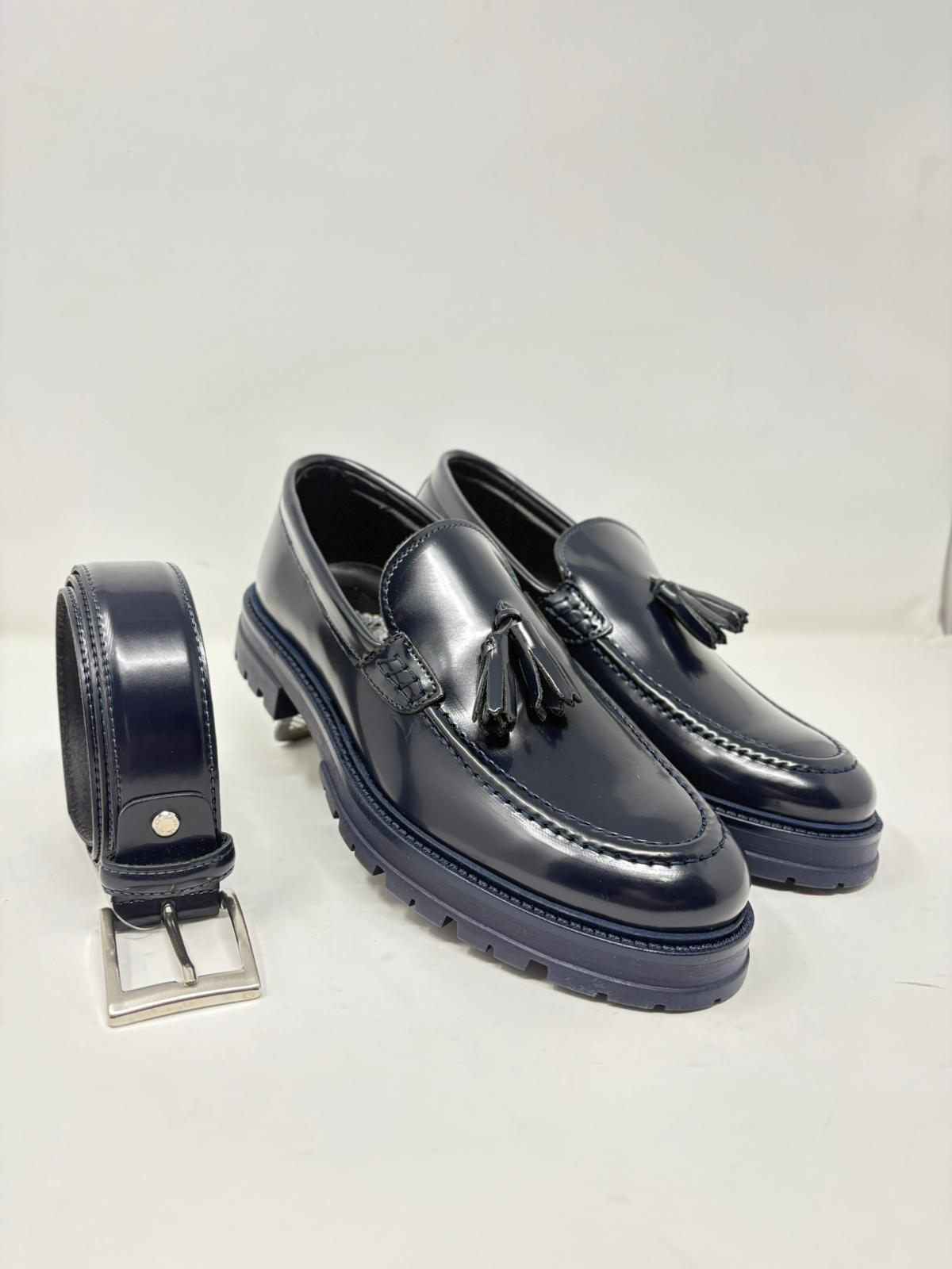 Mocassino nappine pelle abrasivata fondo gomma MADE IN ITALY