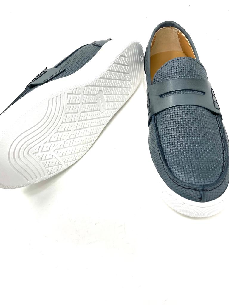 Mocassino  intrecciata barca cucita