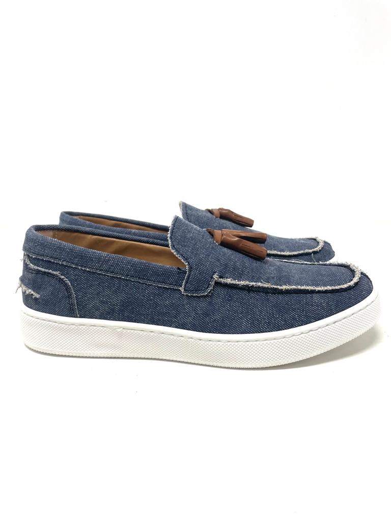 Mocassino jeans nappine pelle
fondo gomma