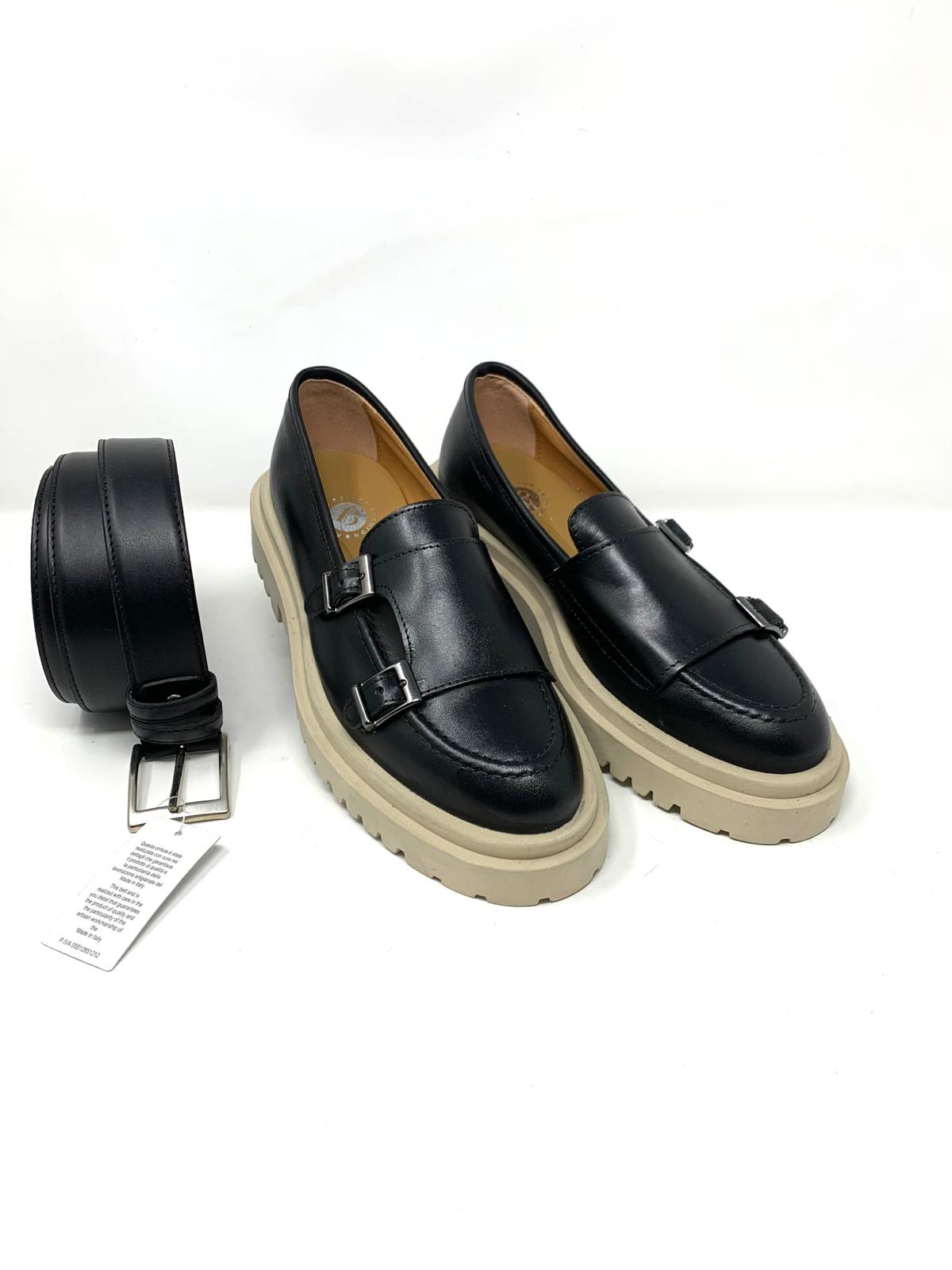Real leather amber bottom rock climbing moccasin made in Italy