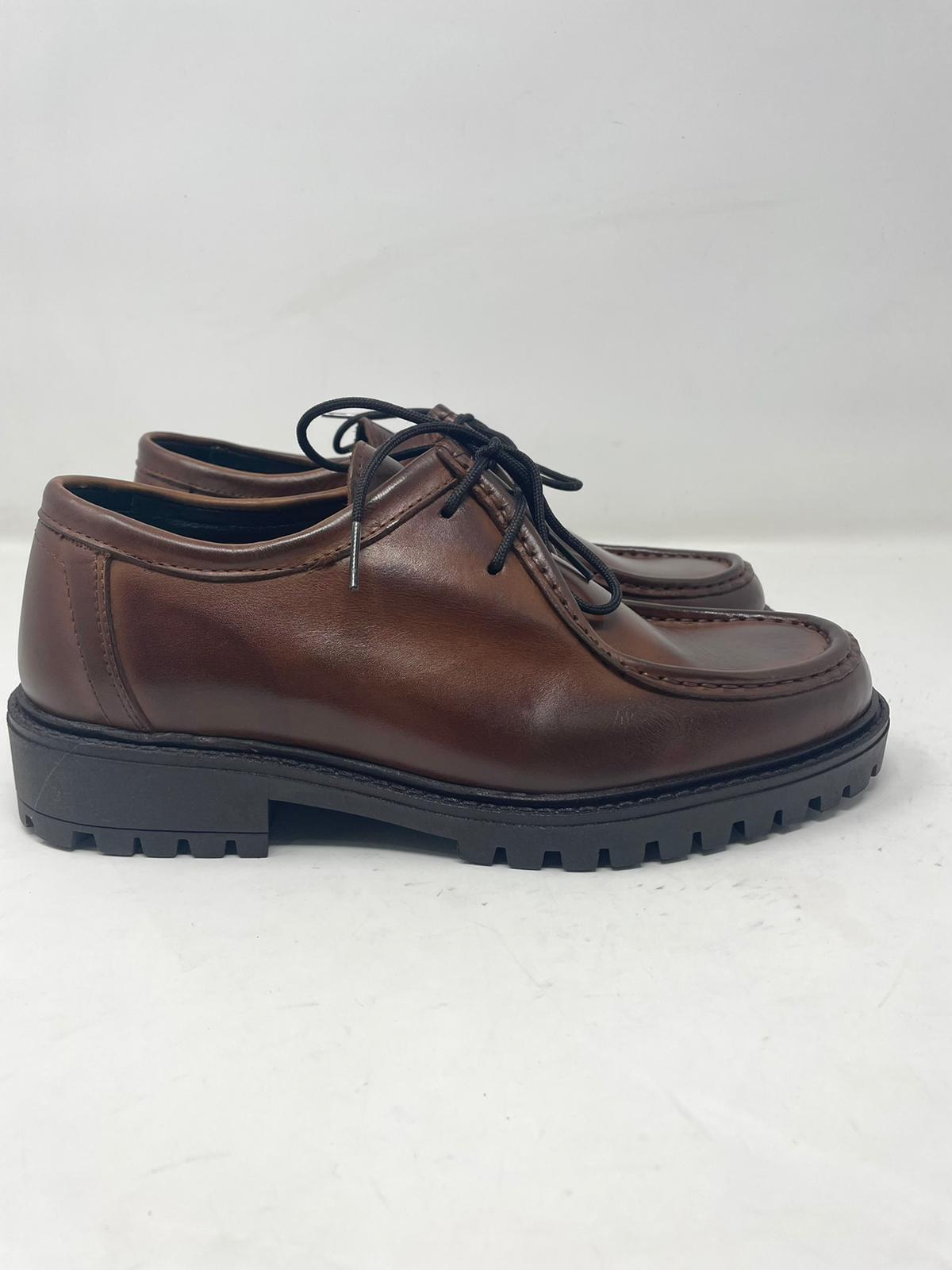 Scarpa modello ingegnere cucita a mano in vera pelle made in italy