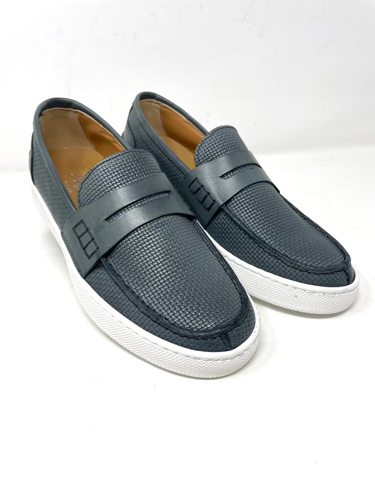 Woven stitched boat moccasin