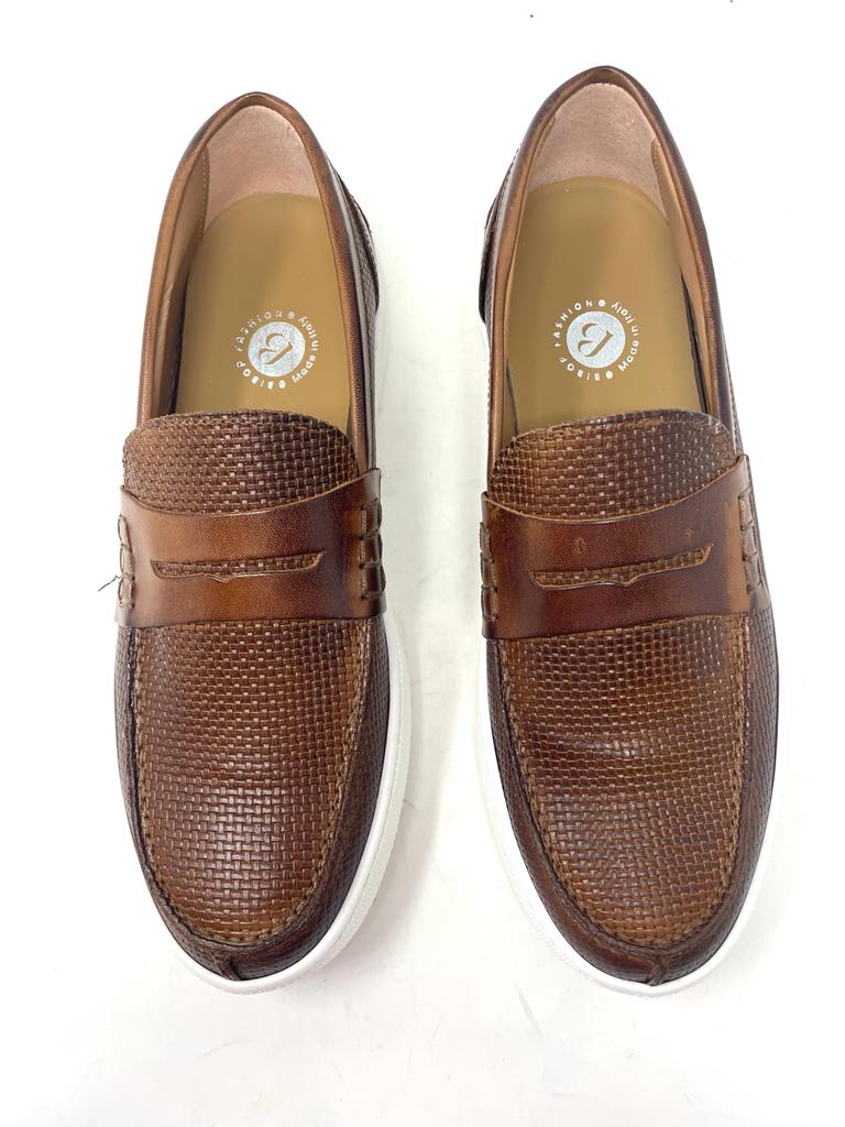 Mocassino  intrecciata barca cucita