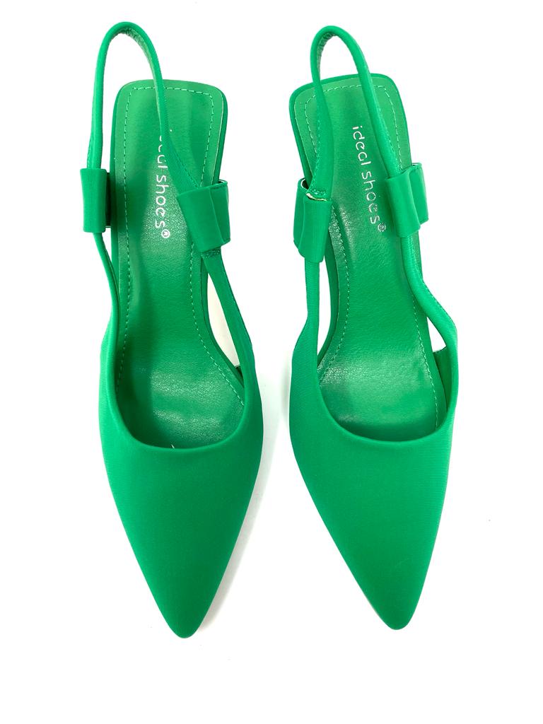 Pointed women's pumps