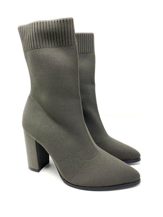 Low ankle boot with 10cm heel sock