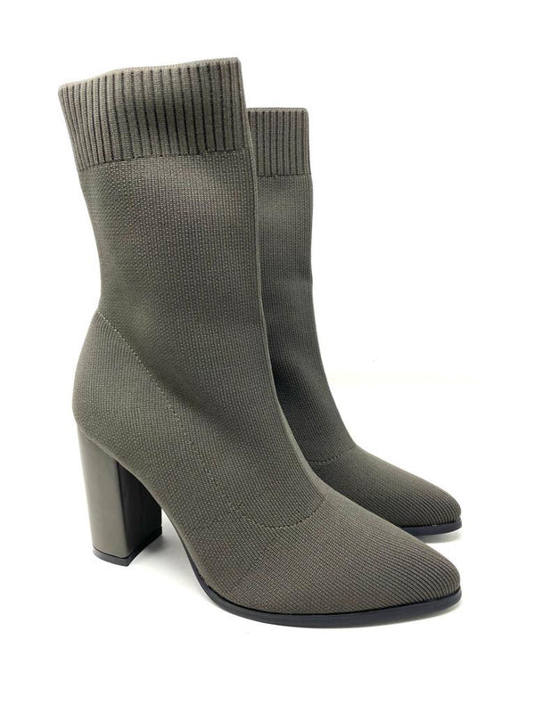 tronchetto basso con calza tacco 10