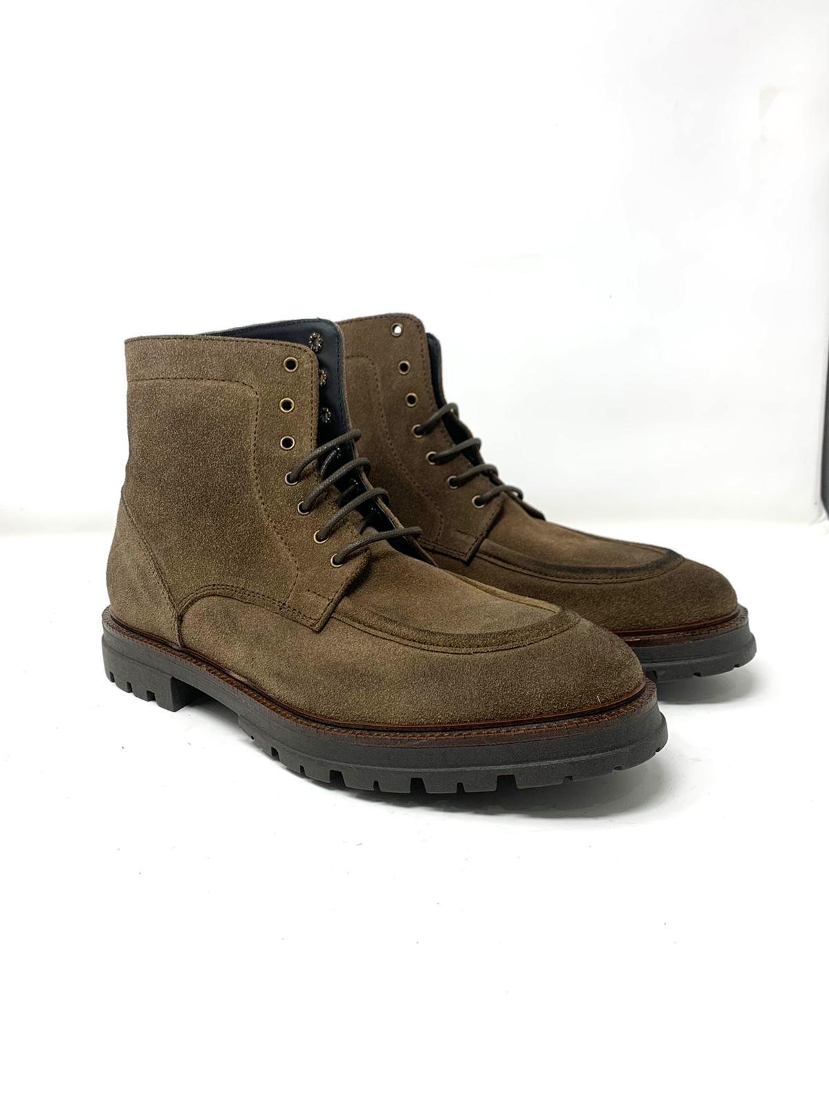 Scarpa alta stringata fondo light pelle scamosciata
